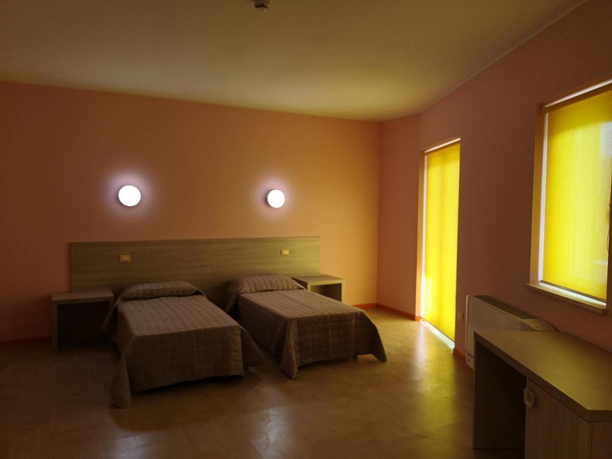 Hotel Clodi Ascoli Piceno Eksteriør bilde